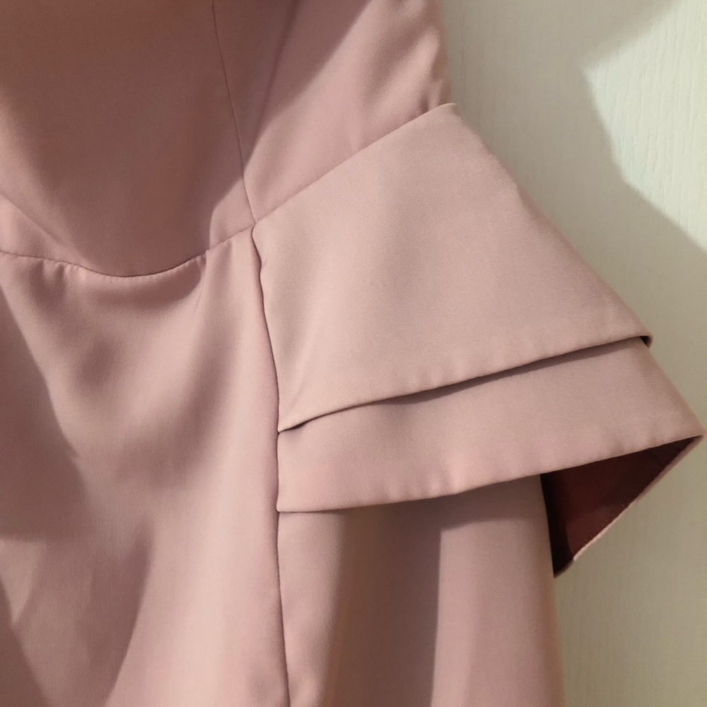 Dress - Picture 2 of 5